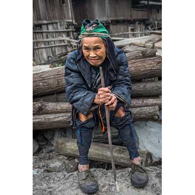 Miao-Lady,-Huanggang-Dong-Village